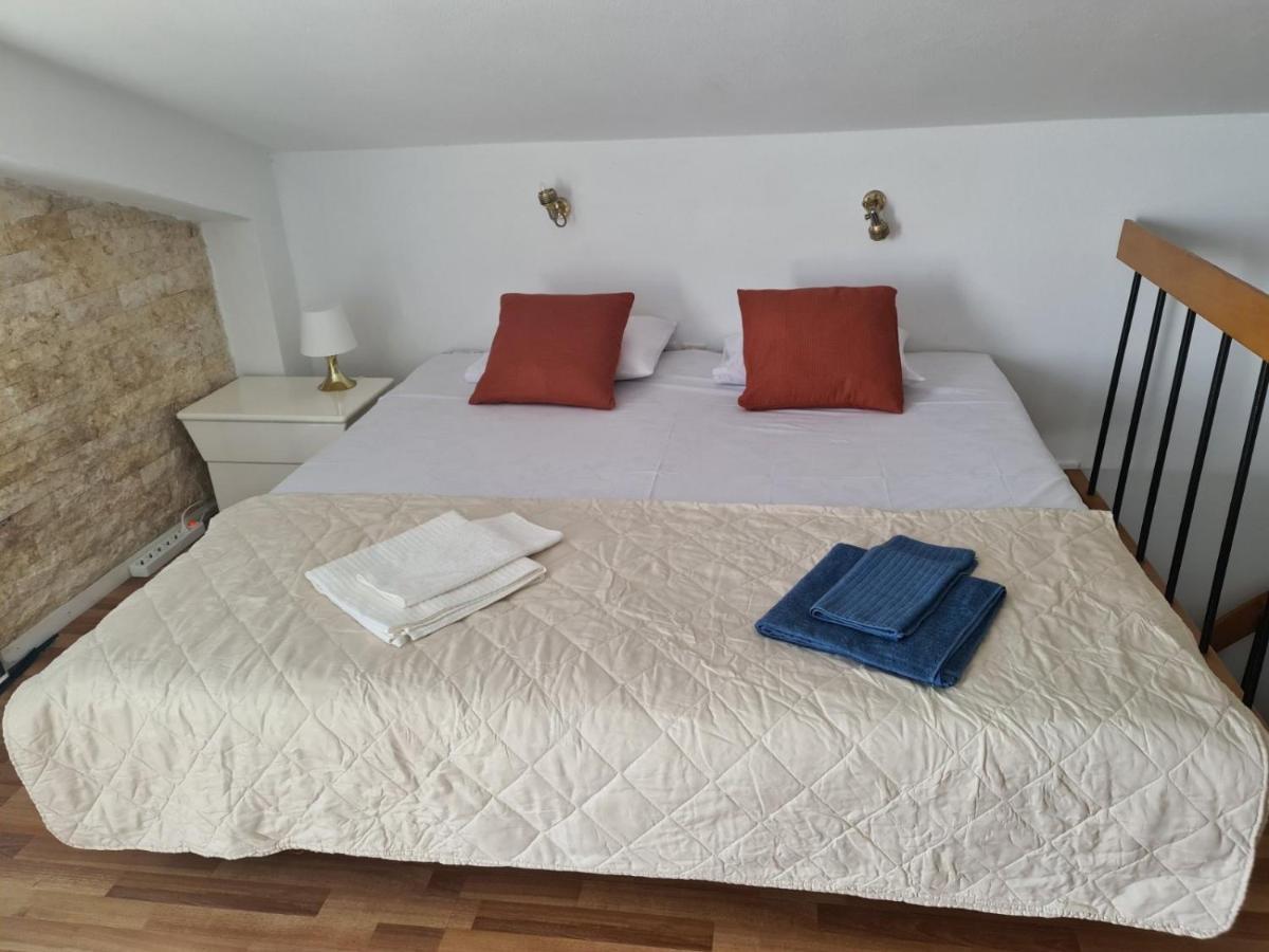 Janis Seaview Villa Néa Fókaia Buitenkant foto